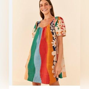 NWT Farm Rio Super Fun Daisy Mini